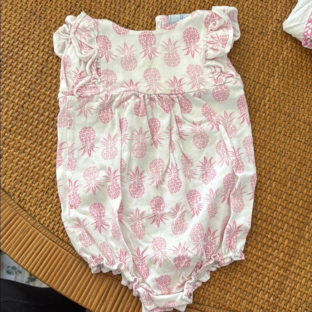 Little English Pineapple Print Baby Romper